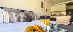 Phaedrus Living: Seaside Luxury Flat Athina 116